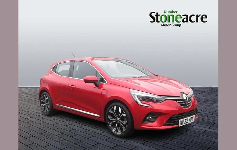 Used Renault Clio V SE 88 HP (64 kW) 2022 Red Hatchback