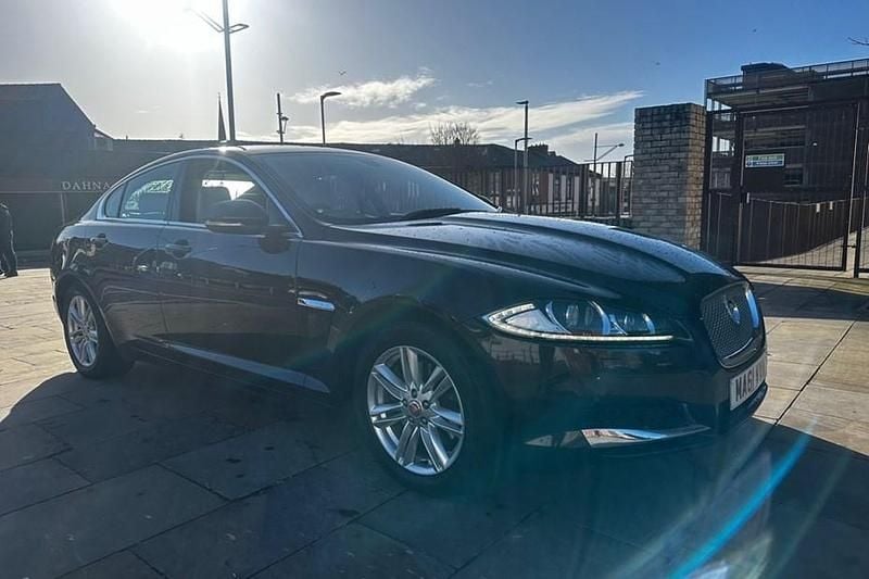 Used Jaguar XF Luxury 2011 Red Sedan