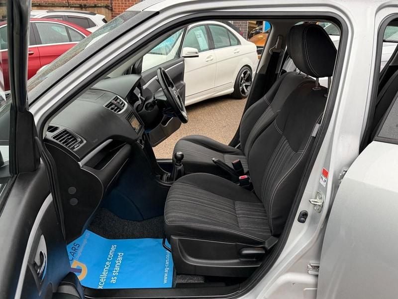 Used Suzuki Swift SZ-L 94 HP (69 kW) 2016 Silver Hatchback