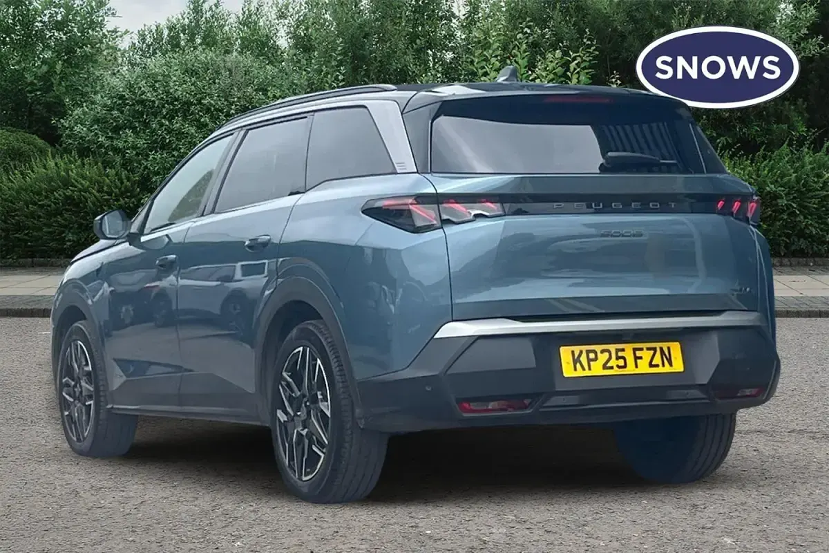 Used Peugeot 5008 GT 136 HP (100 kW) 2025 Blue SUV