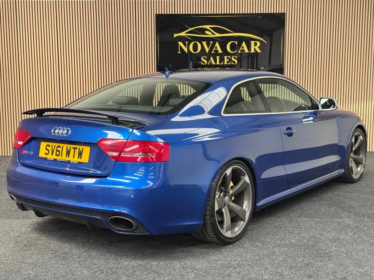 Used Audi RS5 450 HP (330 kW) 2011 Blue Coupe