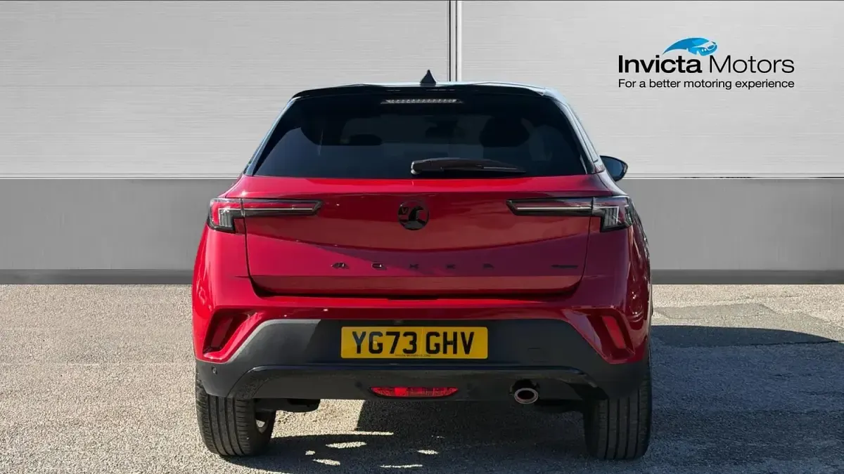 Used Vauxhall Mokka 100 HP (73 kW) 2023 Red SUV