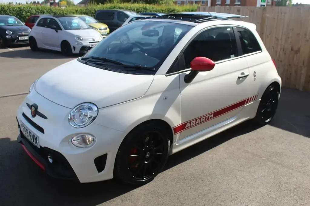Used Abarth 595 Esseesse 180 HP (132 kW) 2020 White Hatchback