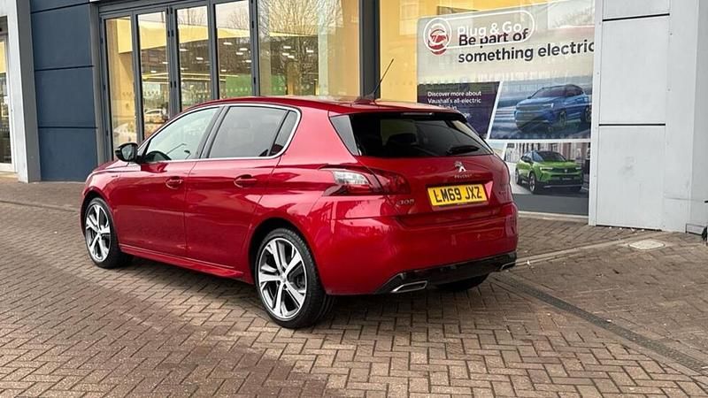 Used Peugeot 308 GT-line 129 HP (94 kW) 2019 Hatchback