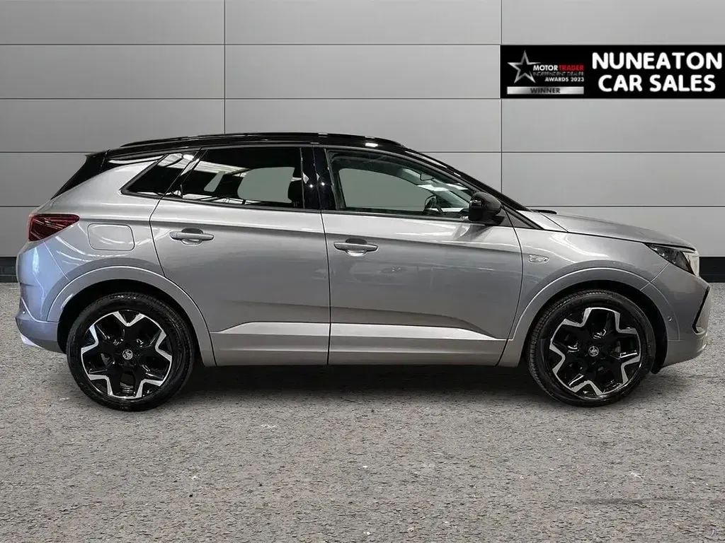 Used Vauxhall Grandland X Ultimate 130 HP (95 kW) 2024 Grey SUV