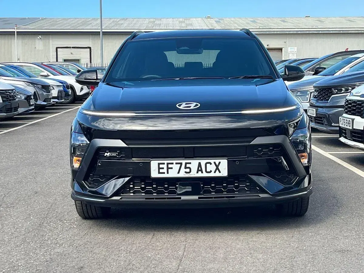 Second-hand Hyundai Kona N Line 138 CP (101 kW) 2025 Negru SUV