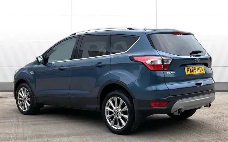 Used Ford Kuga Titanium 150 HP (110 kW) 2019 Blue SUV