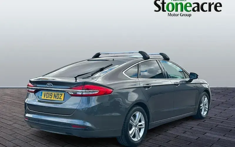 Used Ford Mondeo Zetec 150 HP (110 kW) 2021 Grey Hatchback