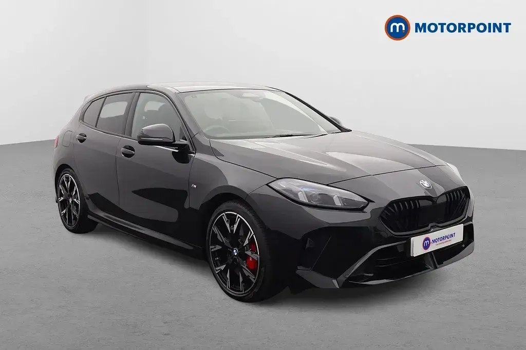 Usado BMW 120 M Sport 156 HP (114 kW) 2025 Citadino
