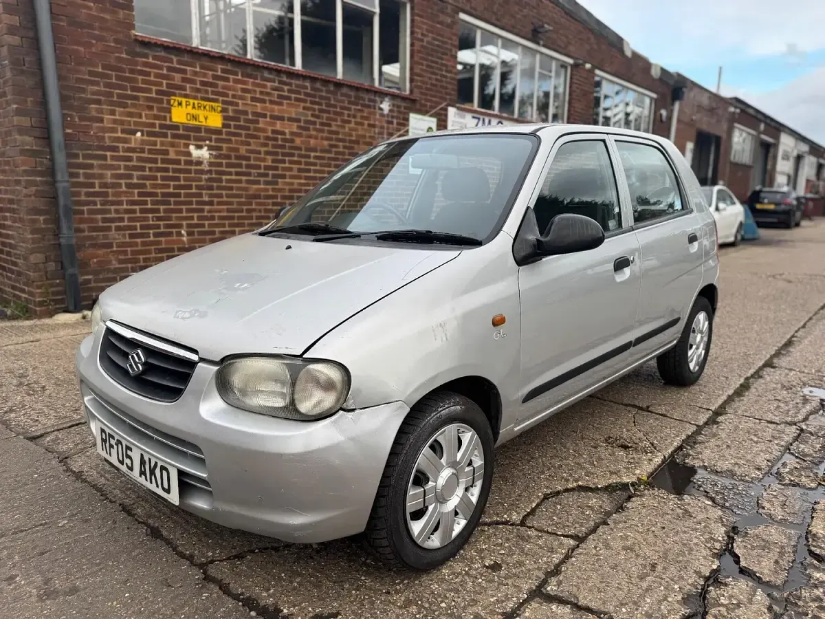 Used Suzuki Alto GL 2005 Silver Hatchback
