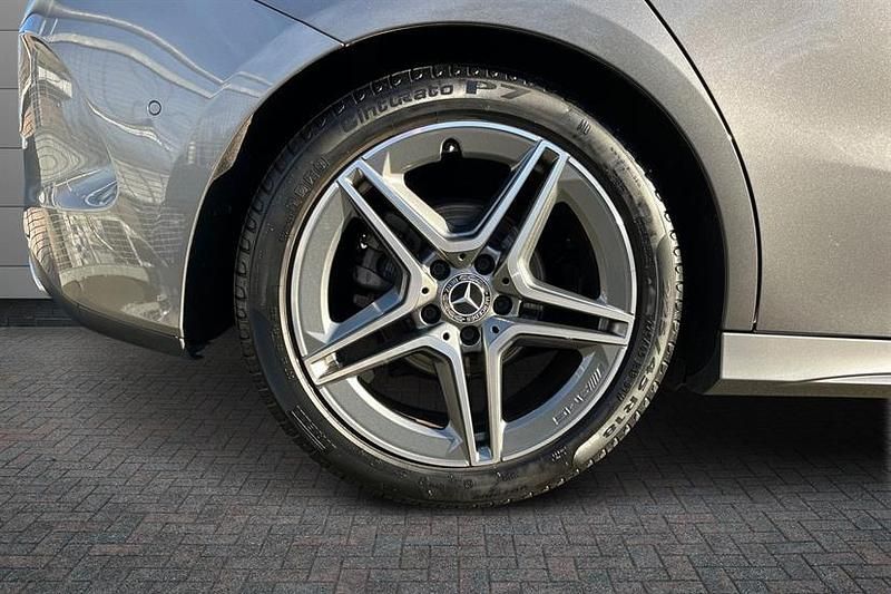 Used Mercedes B200 Executive 150 HP (110 kW) 2023 Mountain grey MPV