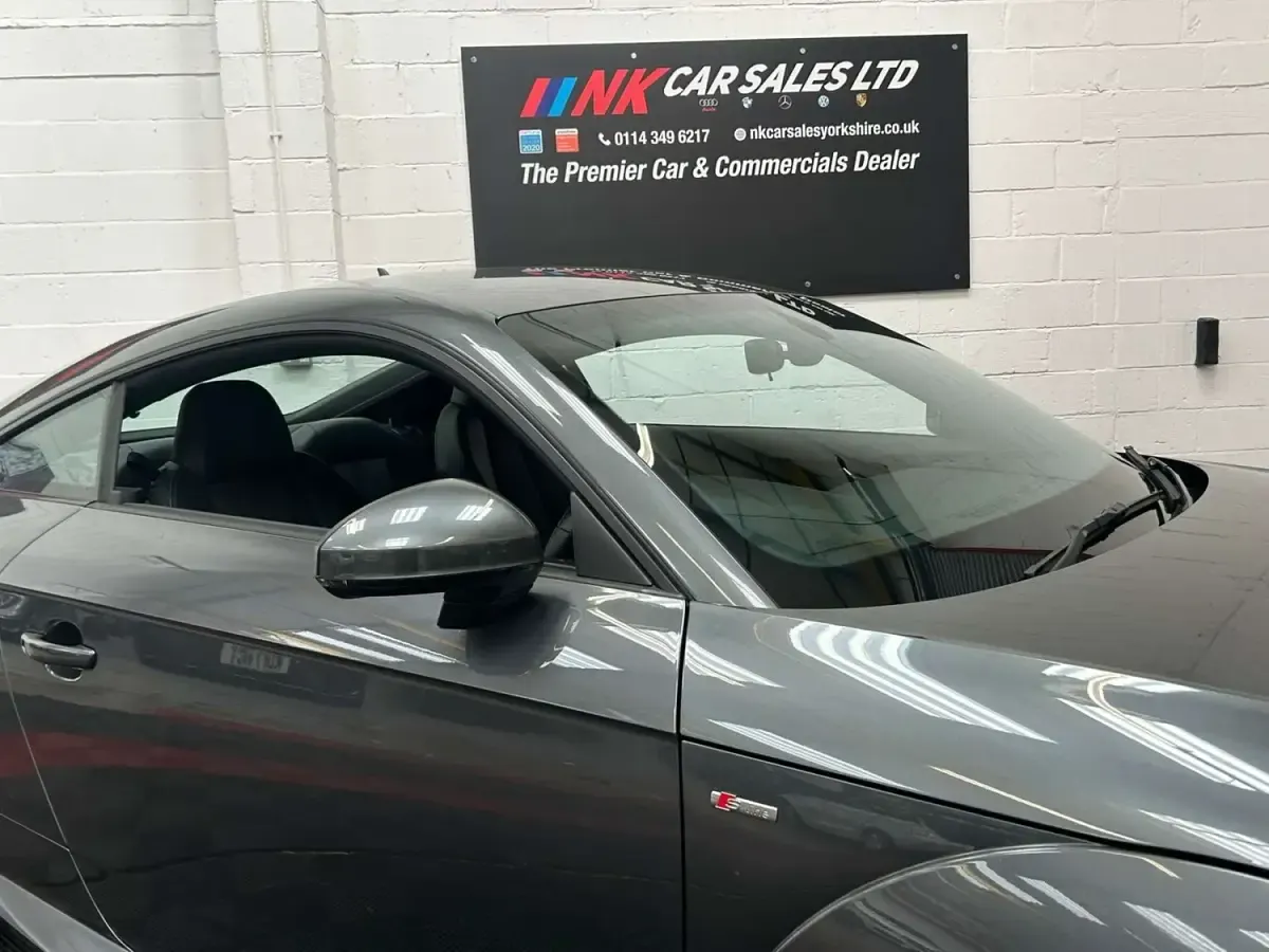 Usado Audi TT S-Line 184 CV (135 kW) 2015 Gris Coupe