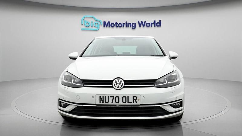 Used VW Golf VII Edition 116 HP (85 kW) 2020 White Hatchback