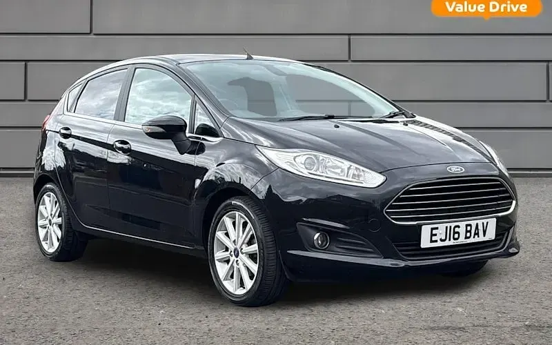 Usado Ford Fiesta Titanium 101 HP (74 kW) 2016 Citadino