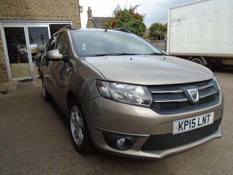 Beige Used 2015 Dacia Logan MCV Lauréate Estate | £2,895 - Image 1/4