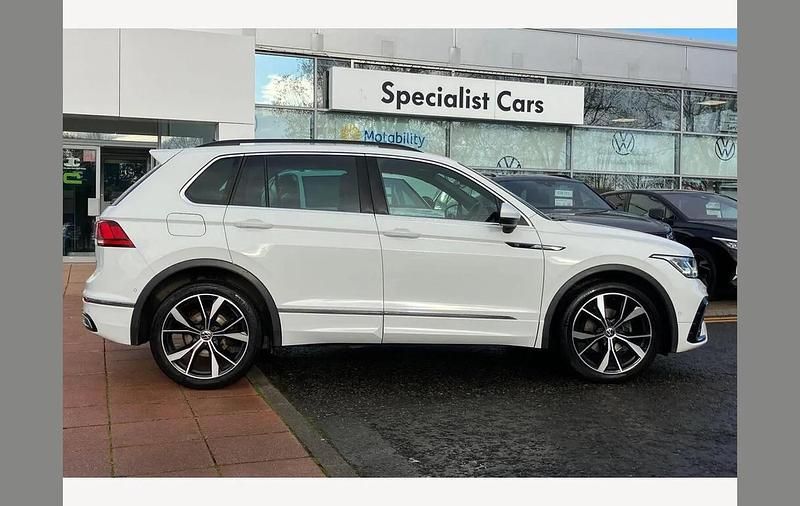 Used VW Tiguan R-line 150 HP (110 kW) 2023 White SUV