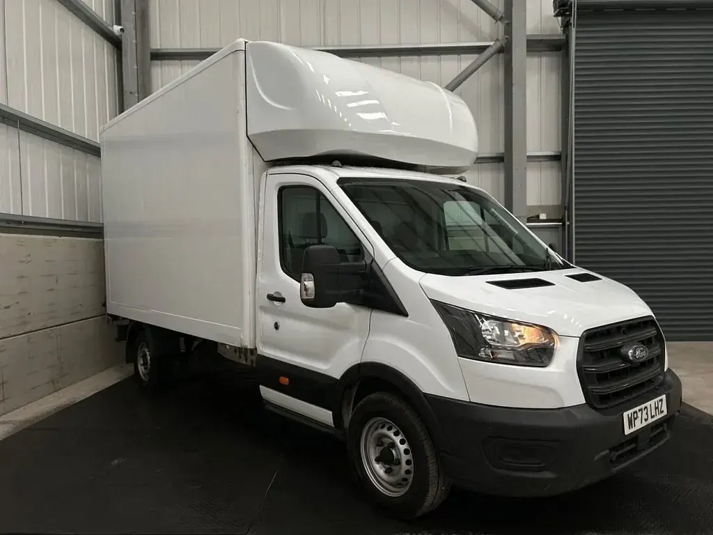 Używany Ford Transit 130 KM (95 kW) 2023 Biały Kabriolet