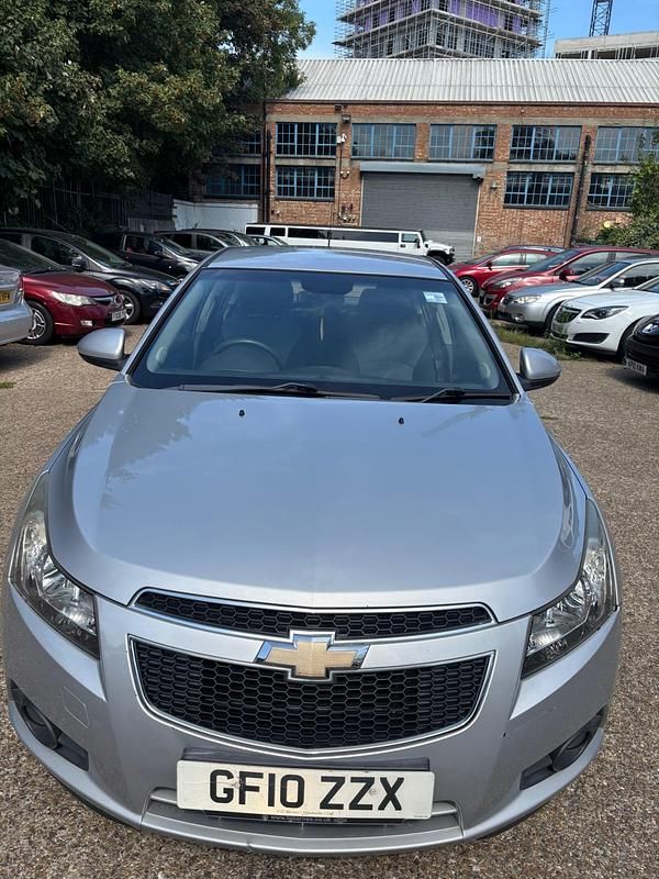 Silver Used 2010 Chevrolet Cruze LS Sedan | £1,000 (Super price) - Image 1/4