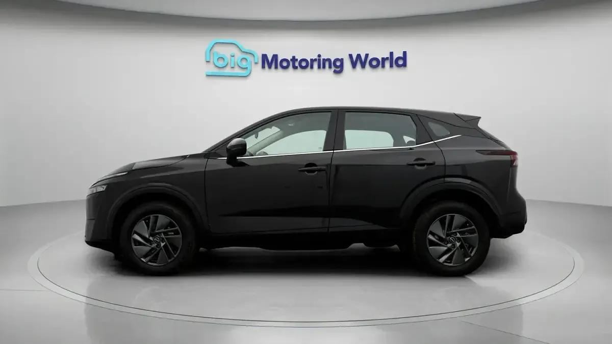Used Nissan Qashqai Acenta Premium 2024 Black SUV