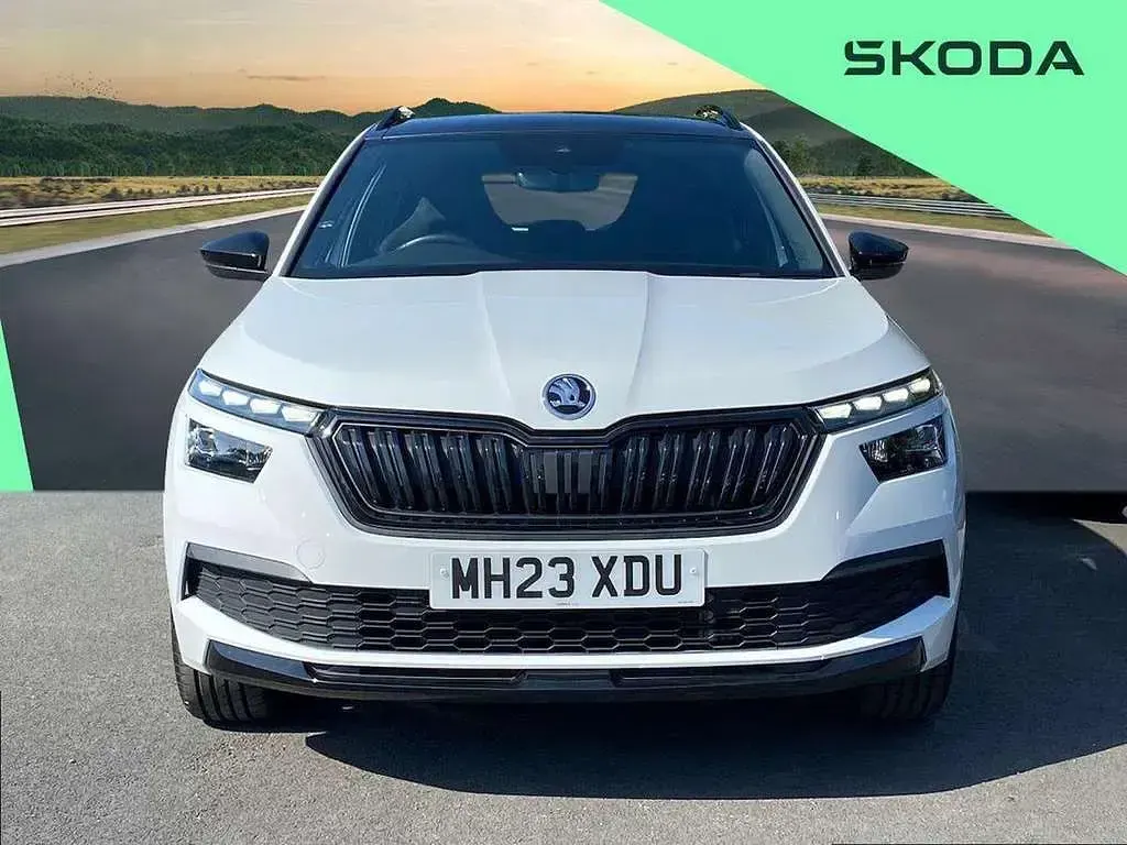 Used Skoda Kamiq Monte Carlo 110 HP (80 kW) 2023 White SUV