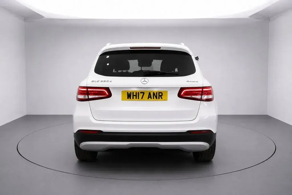 Used Mercedes GLC220 Executive 2017 White Estate