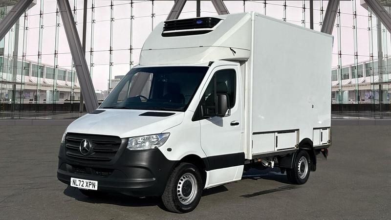 Begagnad Mercedes Sprinter Progressive 150 HK (110 kW) 2022 Vit Van