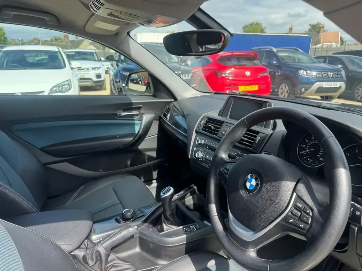 Usado BMW 114 2013 Azul Utilitario