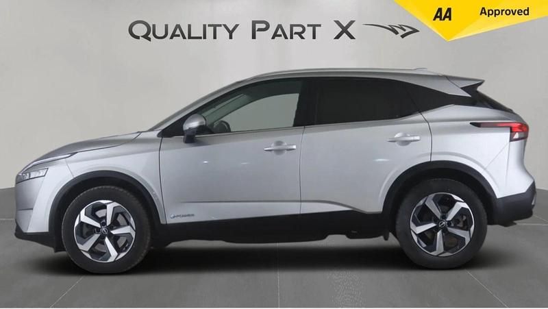 Used Nissan Qashqai N-Connecta 190 HP (139 kW) 2023 Silver SUV