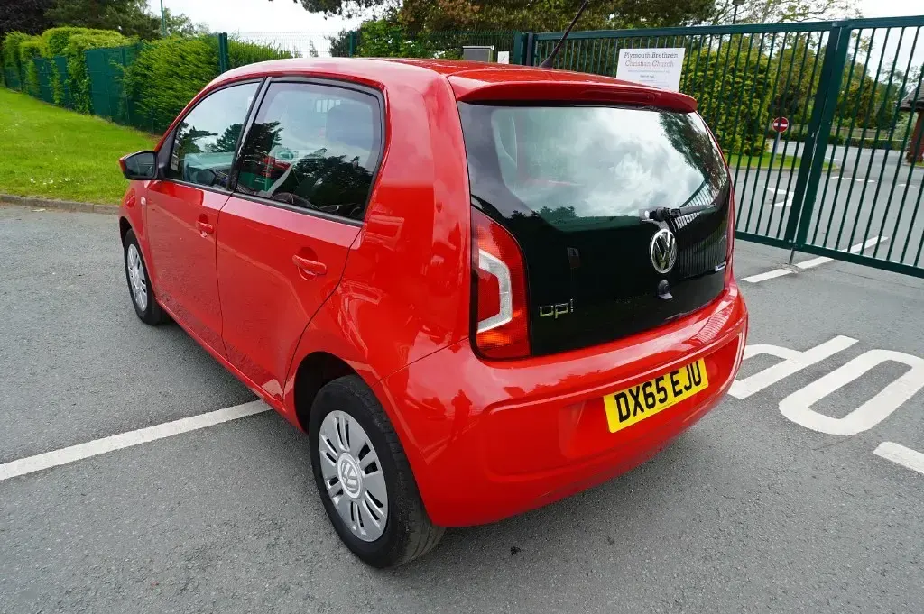 Used VW up! move up! 2015 Red Hatchback