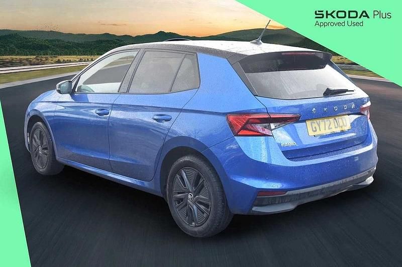 Used Skoda 110 R Colour Edition 81 HP (59 kW) 2022 Race blue metallic black magic pearl effect Hatchback