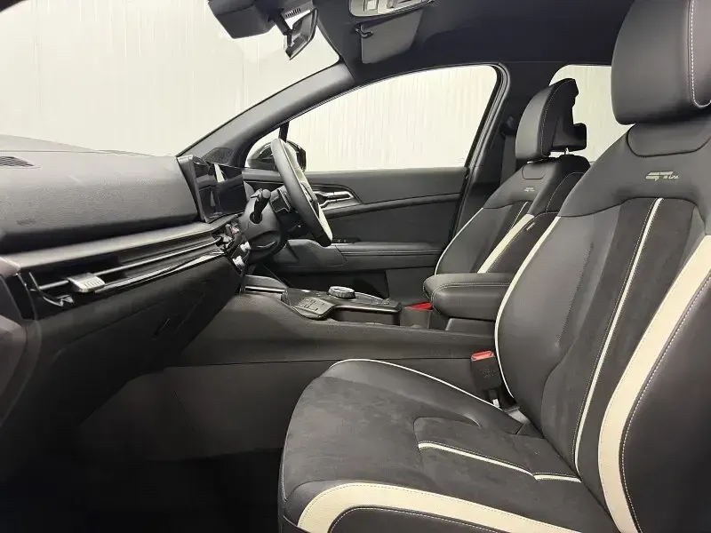 New Kia Sportage GT-Line 147 HP (108 kW) 2026 Green SUV