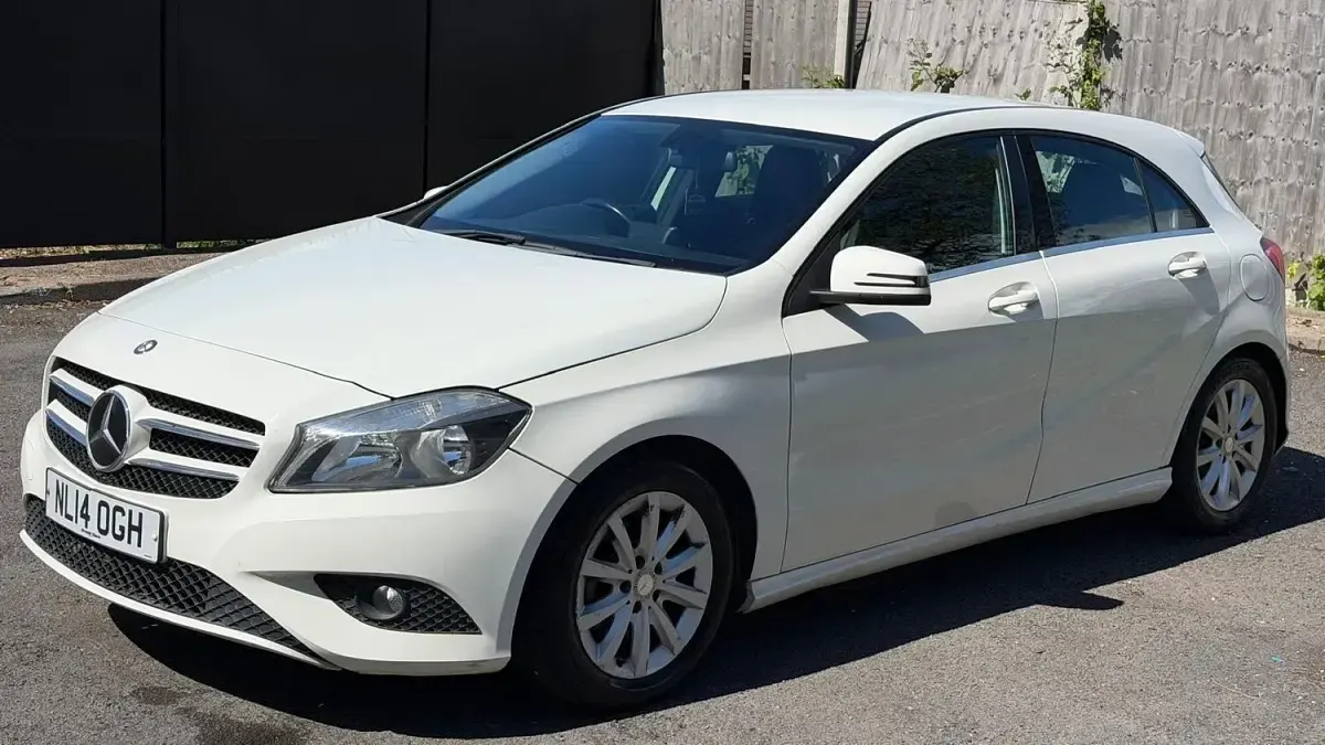 Used Mercedes A180 SE 2014 White Hatchback