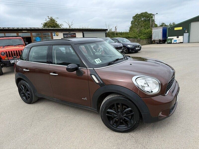 Brown Used 2014 Mini Cooper SD Countryman SUV | £5,295 (Fair price) - Image 1/3