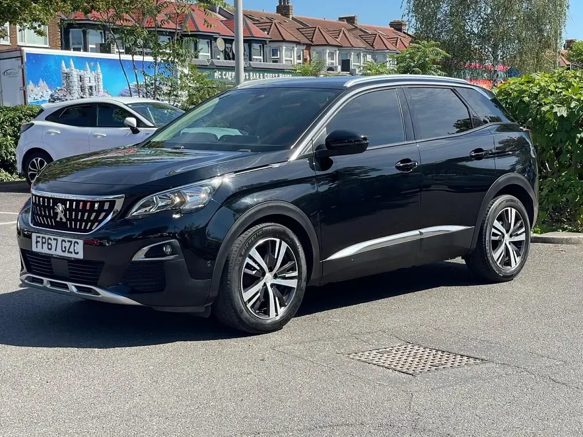 Used Peugeot 3008 Allure 130 HP (95 kW) 2017 Black SUV