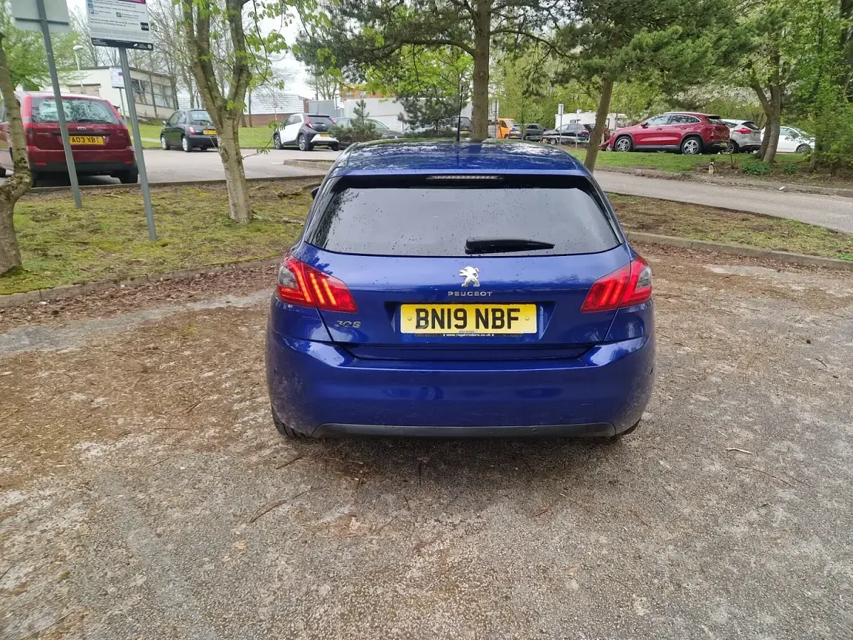 Begagnad Peugeot 308 S 130 HK (95 kW) 2019 Blå Halvkombi