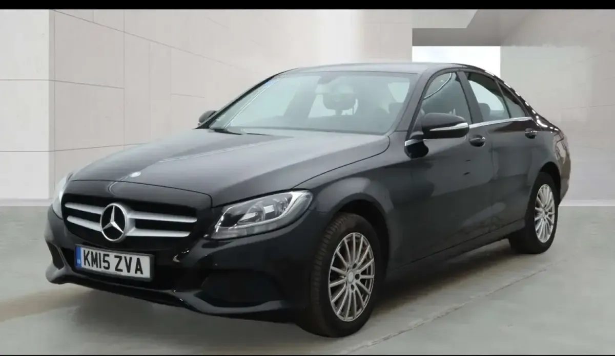 Used Mercedes C200 SE 184 HP (135 kW) 2015 Black Sedan