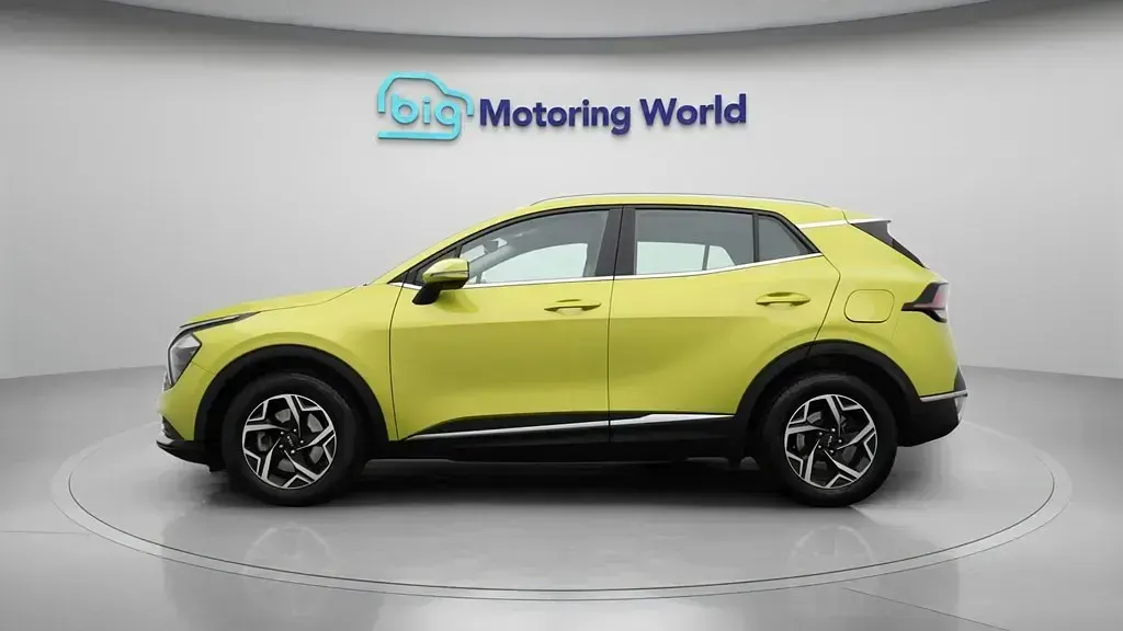 Usado Kia Sportage 148 HP (108 kW) 2023 Amarelo SUV