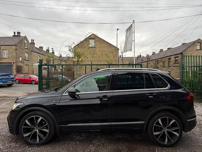 Used VW Tiguan Elegance 2021 Black SUV