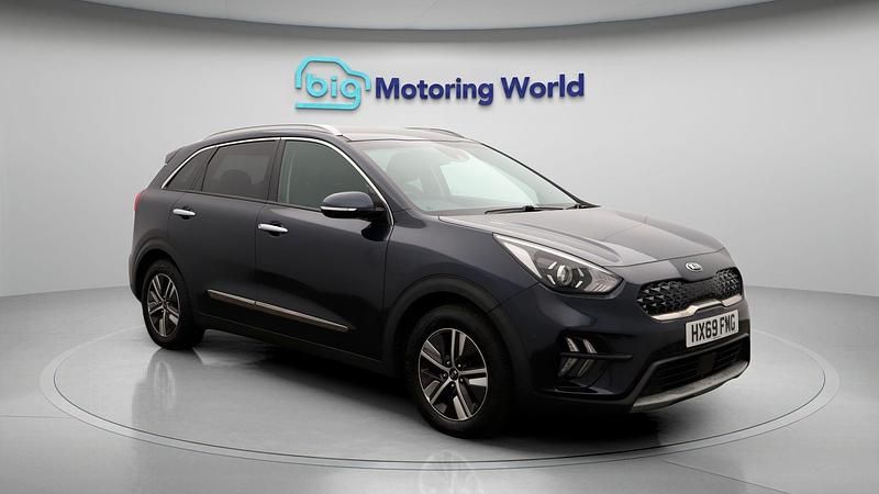 Used 2020 Kia Niro 2 SUV | £15,963 (Fair price) - Image 1/4
