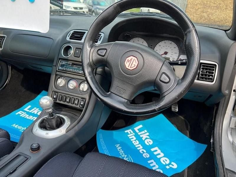 Used MG F 135 HP (99 kW) 2002 Grey Cabriolet