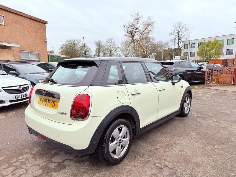 Used Mini Cooper Hatch 2018 White Hatchback