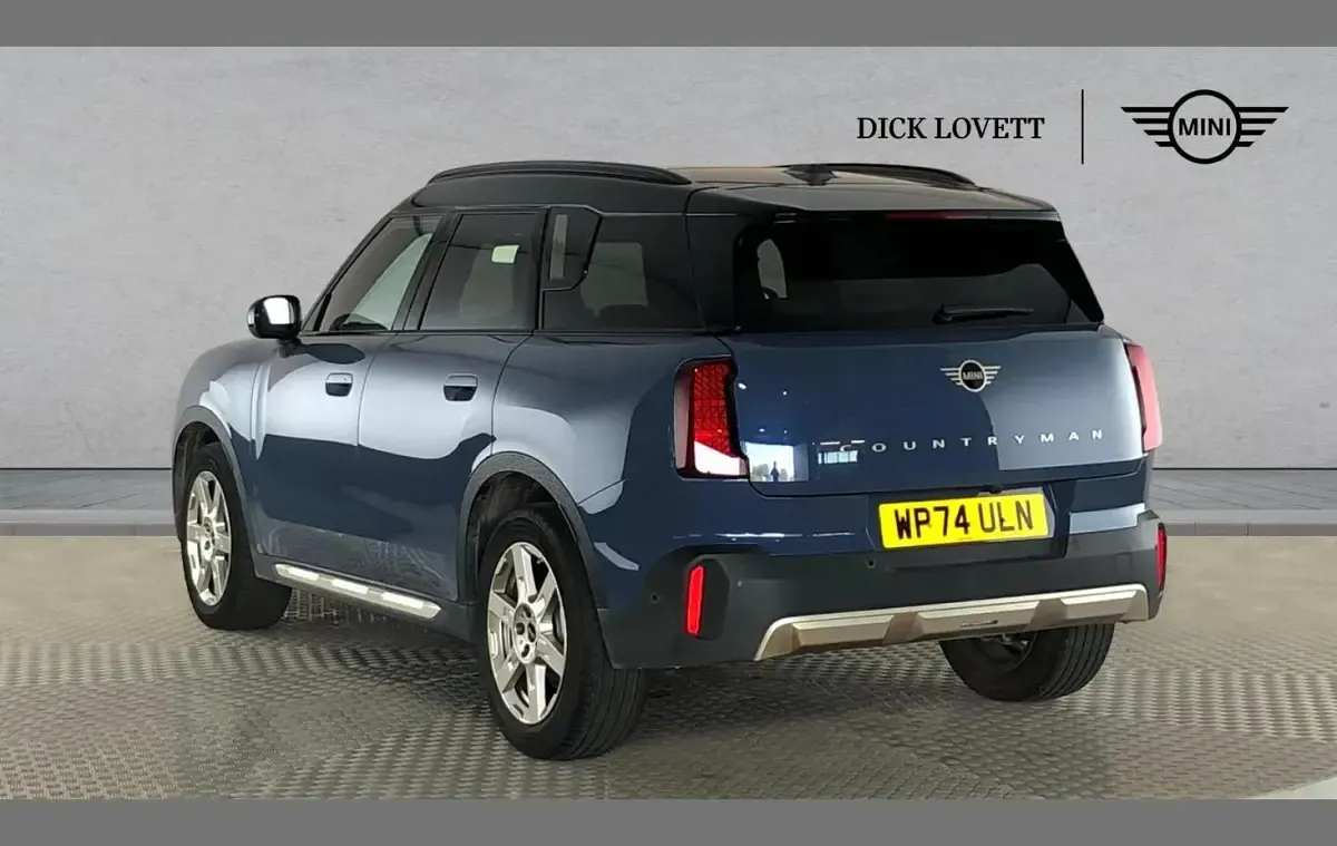 Used Mini Countryman Exclusive 170 HP (125 kW) 2024 Blue SUV