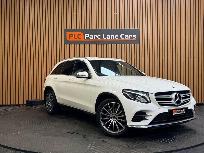 Begagnad Mercedes GLC220 AMG line 2017 Vit Kombi