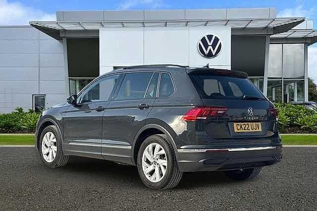 Used VW Tiguan Life 150 HP (110 kW) 2022 Grey SUV