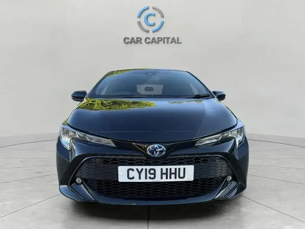Usado Toyota Corolla Design 122 HP (89 kW) 2019 Preto Citadino