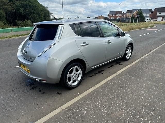 Used Nissan Leaf Acenta 80 kW (109 HP) 2014 Silver Hatchback