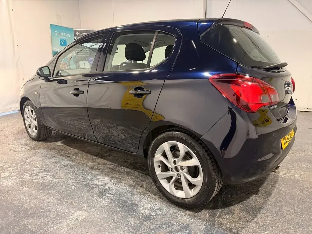 Used Vauxhall Corsa SRi 90 HP (66 kW) 2018 Blue Hatchback