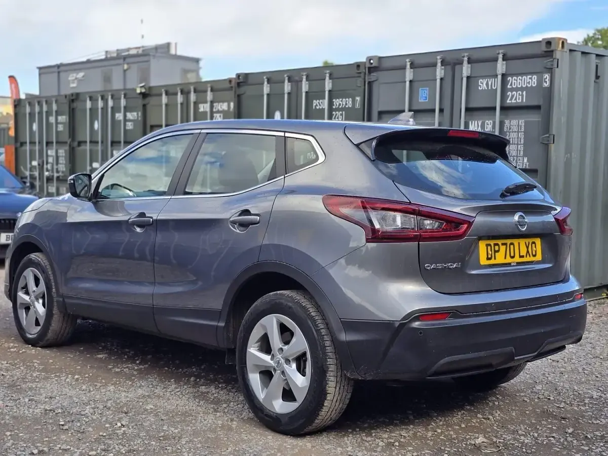 Used Nissan Qashqai Acenta Premium 160 HP (117 kW) 2020 Grey SUV