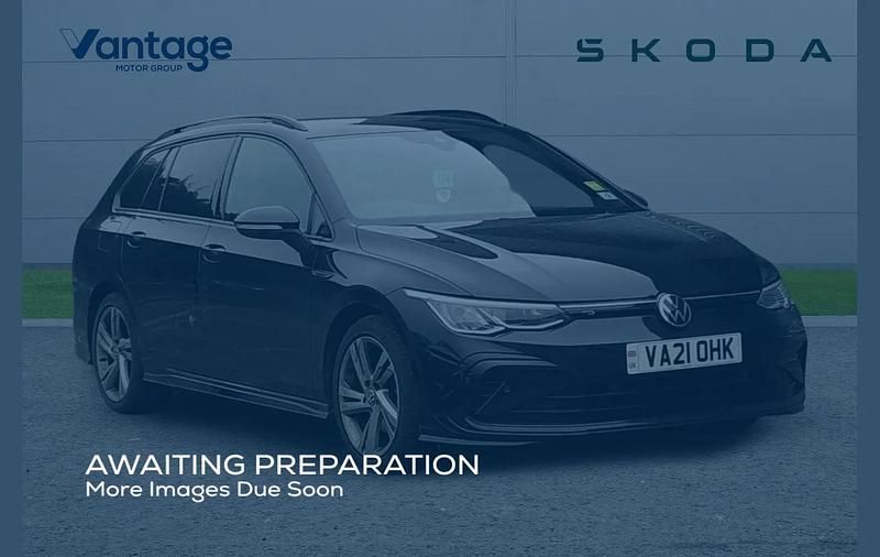 Used VW Golf VIII R-line 147 HP (108 kW) 2021 Black Estate