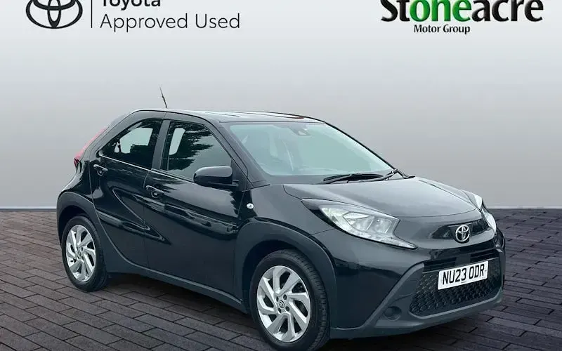 Used Toyota Aygo X PURE 72 HP (52 kW) 2025 SUV
